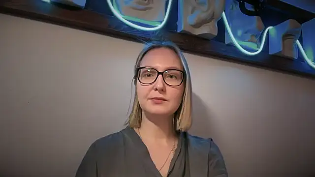 Kira_Elve's cam snapshot