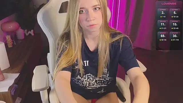 hey_0x's cam snapshot