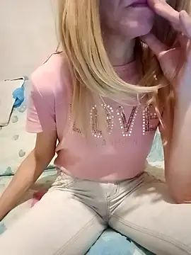 Emma_milf_43's cam snapshot