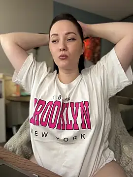 Kiss_My_Body's cam snapshot