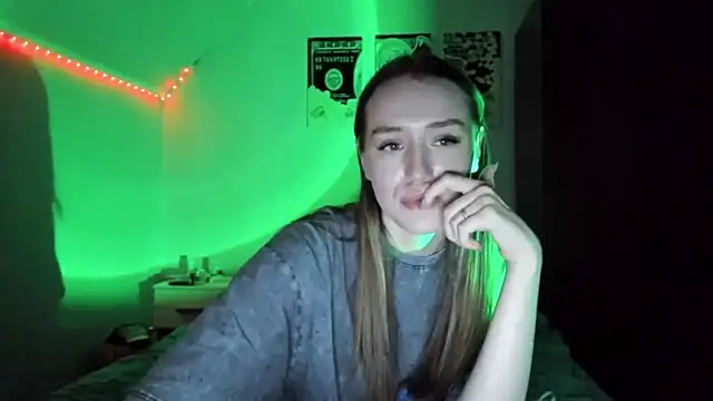 tinyglow live sex cam