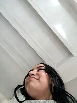 Venuz_Rivers_'s cam snapshot