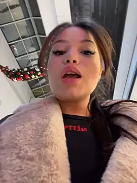 Chloe__Moon live sex cam