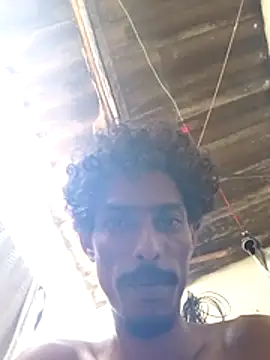 Albertwd420 live sex cam