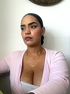 Sara-77's cam snapshot