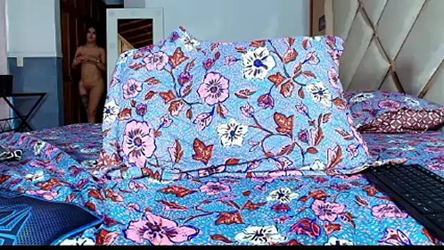 FuckcmycockLove live sex cam