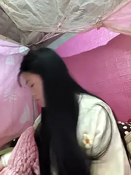 Cherry-252 live sex cam