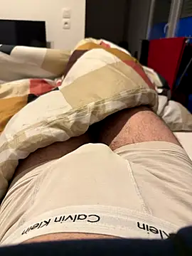 sudistept's cam snapshot