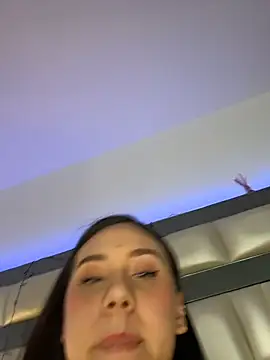 _ISABELLA_HOT_'s cam snapshot