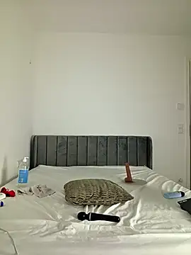 Laisie_'s cam snapshot