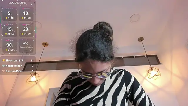 Hanna_Cornee_'s cam snapshot