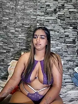 Indiasfantasy_'s cam snapshot