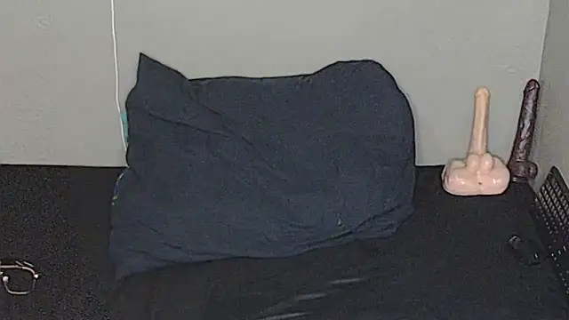 TrishahXo live sex cam