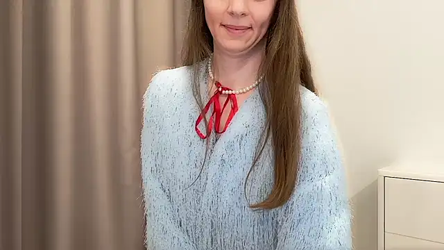 ShySchoolGirl live sex cam