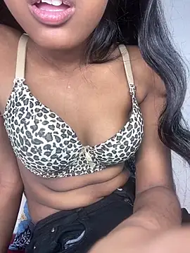 Babydholl768's cam snapshot