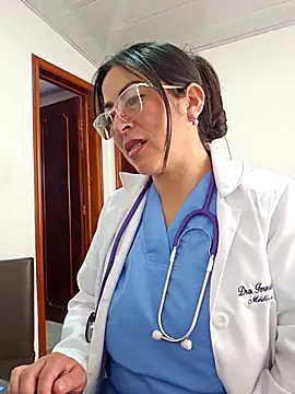 JustSamantha_'s cam snapshot