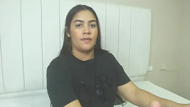 alicce_will02's cam snapshot