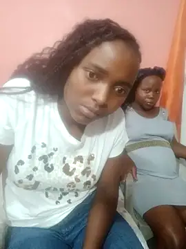 ShyNaughtyBabe's cam snapshot