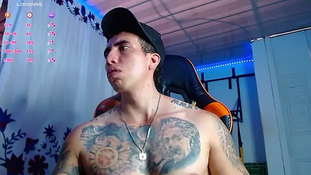 Adam_Hudsond's cam snapshot