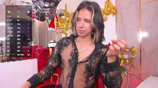 TylerBloom live sex cam