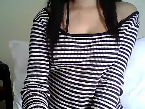 Bold_girl23's cam snapshot