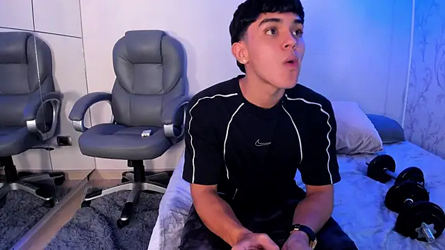 _TaylorBlack's cam snapshot