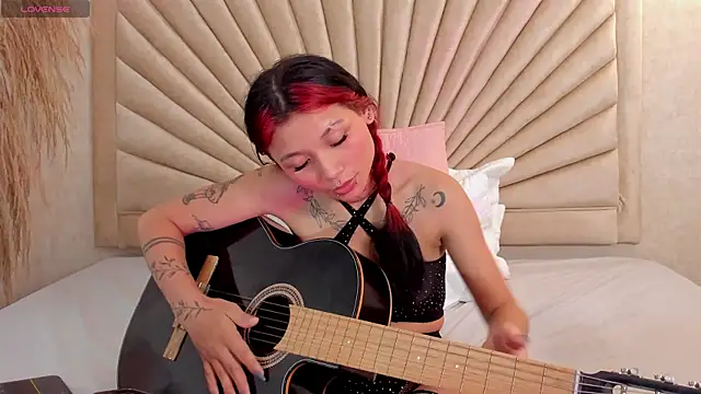 Emma_duff's cam snapshot