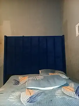 FREAKBARBIE02's cam snapshot