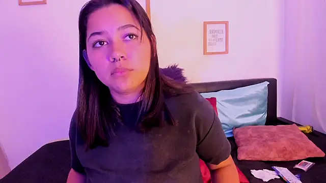 Tamara_Spencer_'s cam snapshot