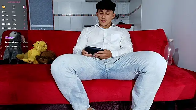 jacques_cardiet live sex cam