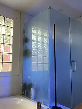 El_Gizmo's cam snapshot