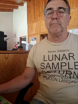 darialmas's cam snapshot