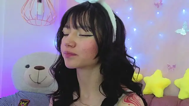 april_bennett's cam snapshot