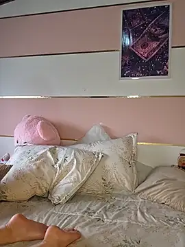 Charlotte__Miller's cam snapshot