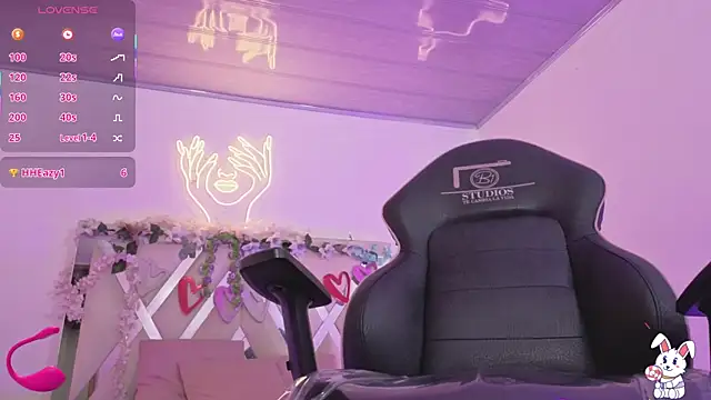 ZURY_TAY's cam snapshot