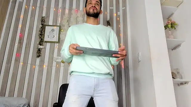 EthanGrey's cam snapshot