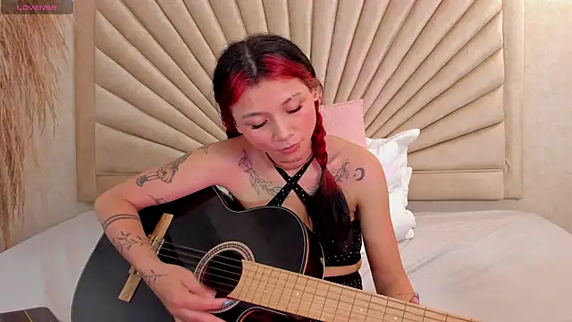 Emma_duff's cam snapshot