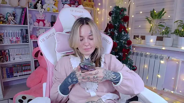 Catharsisi's cam snapshot