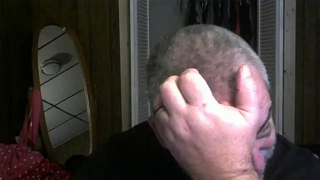 Blimp230's cam snapshot