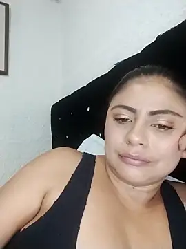 ElizabethWeil's cam snapshot