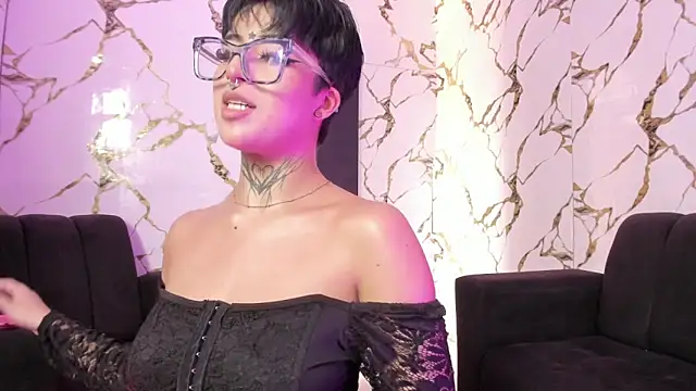 Rebeka-baker's cam snapshot