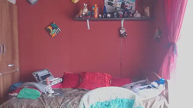 Sasharosee2's cam snapshot