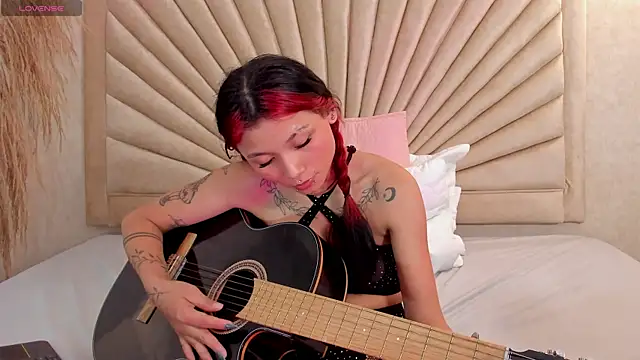 Emma_duff's cam snapshot