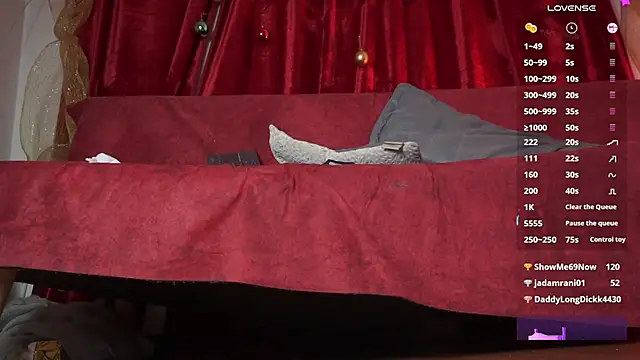 roselinedior live sex cam