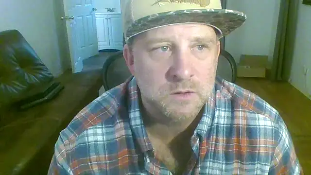 poundyouout69's cam snapshot