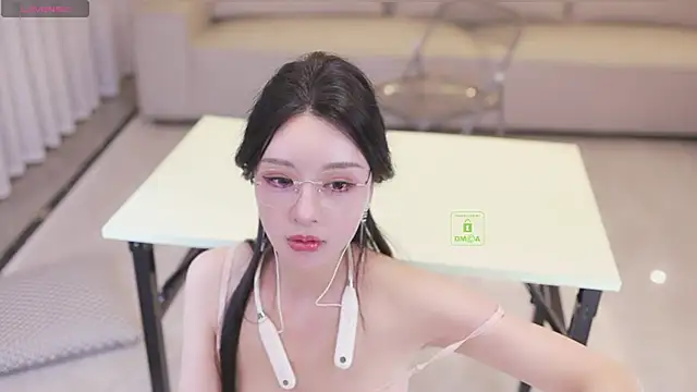 Bella-999's cam snapshot