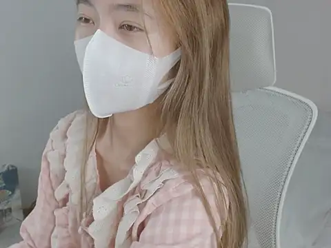 Alina_MissAsian live sex cam