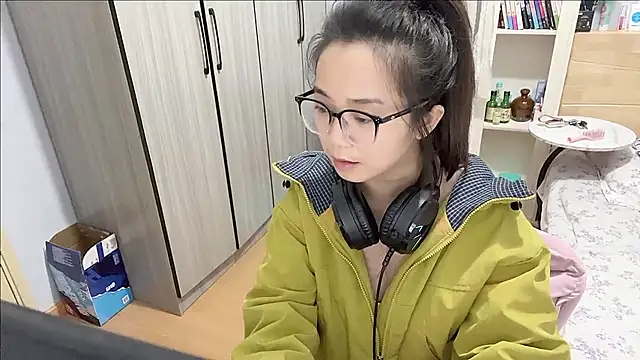 Hmm_0303's cam snapshot