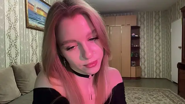 AzoticBasics's cam snapshot