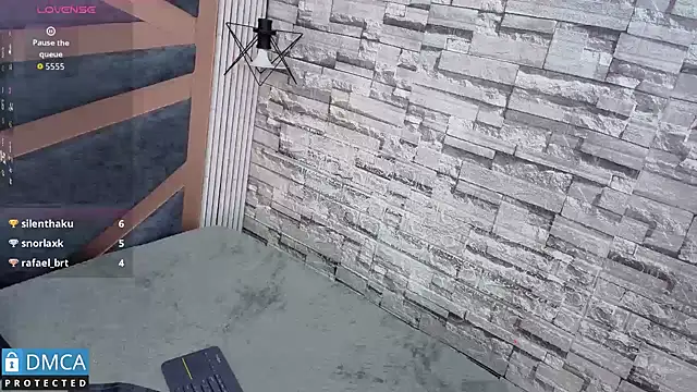 maria_twenty's cam snapshot